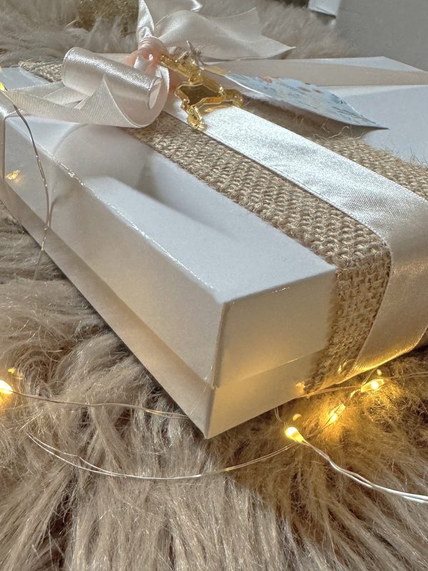 A5 White Gift Box - Image 3